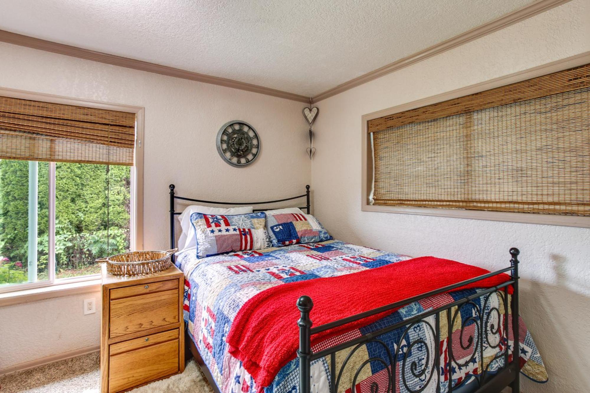 Tacoma Home On Steilacoom Lake With Dock! 外观 照片