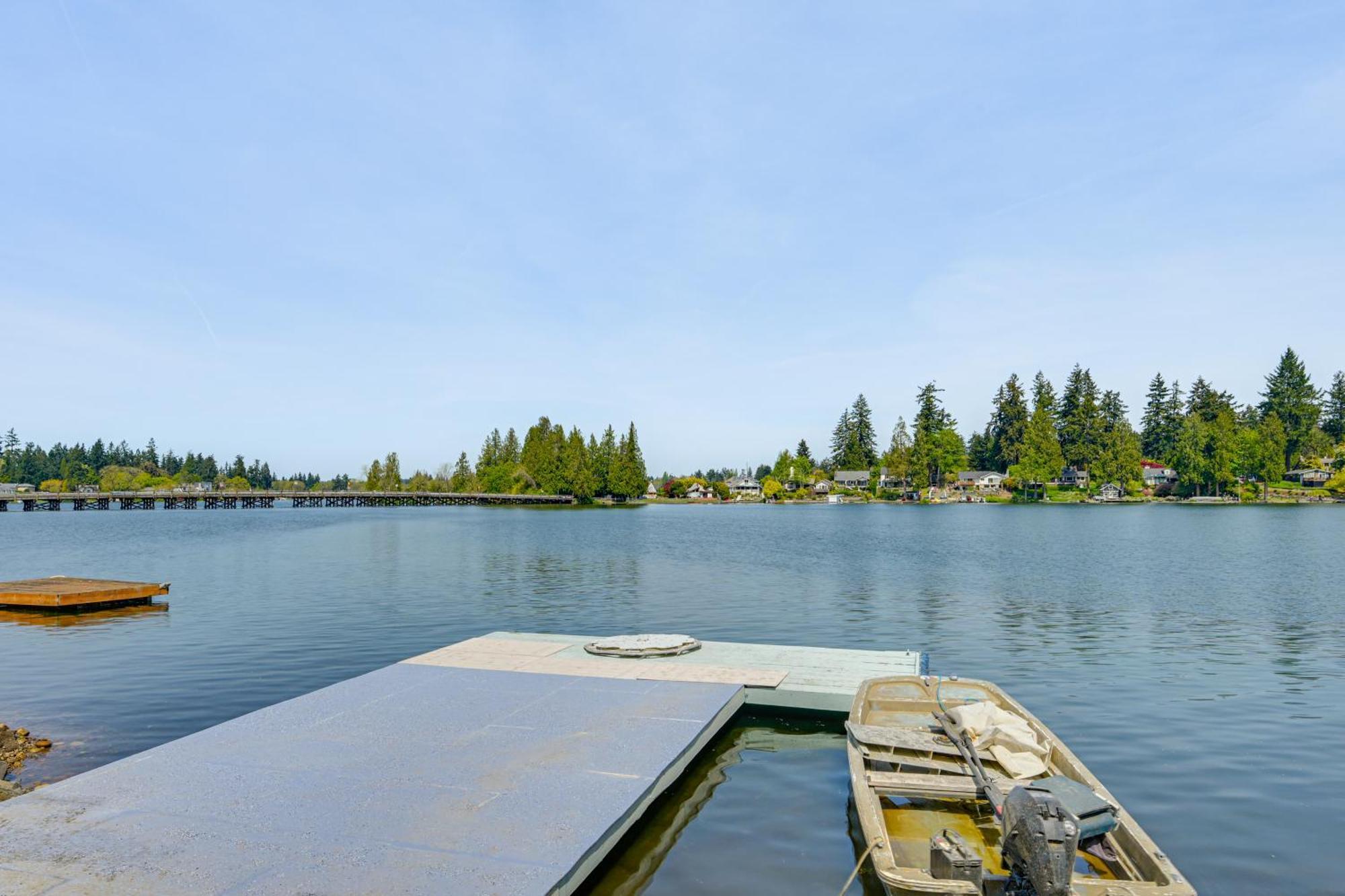 Tacoma Home On Steilacoom Lake With Dock! 外观 照片